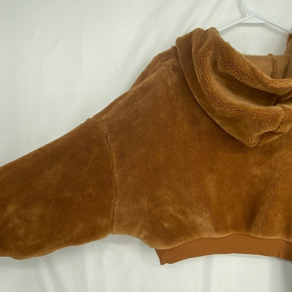BDG Urban Outfitters Womens Medium Cropped Hoodie Tan Teddy Fleece 1/4 Zip LS - Picture 8 of 10